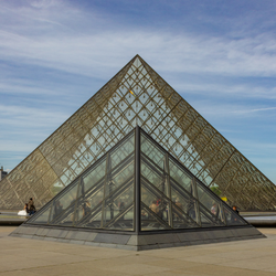 Goedkoop treinkaartje het Louvre