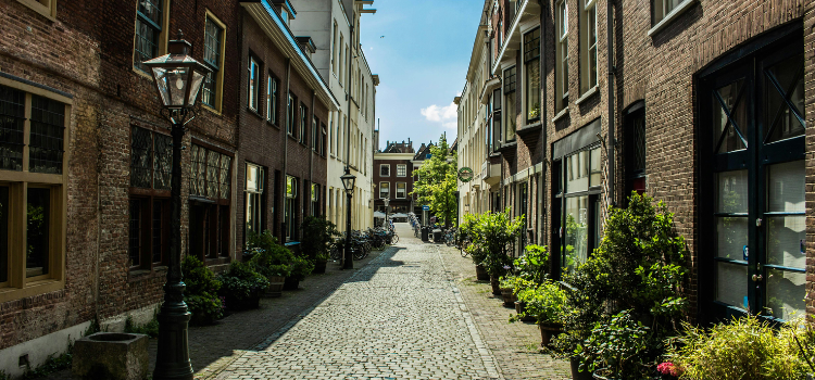 Trein hotel leiden