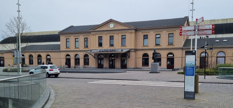 Station Zwolle